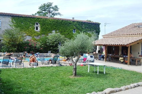 Villa with pool "Au Grand Bonheur" 15 pers.