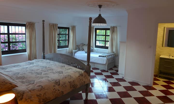 საძინებელი 7