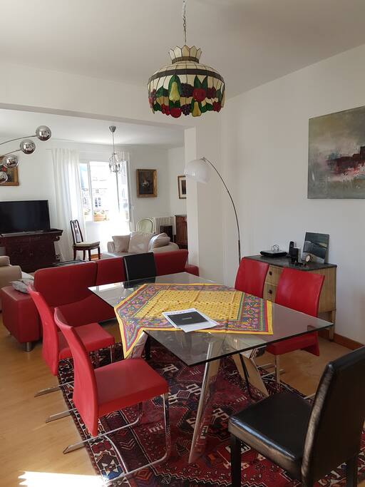 Très grand appartement de villégiature dans station balnéaire