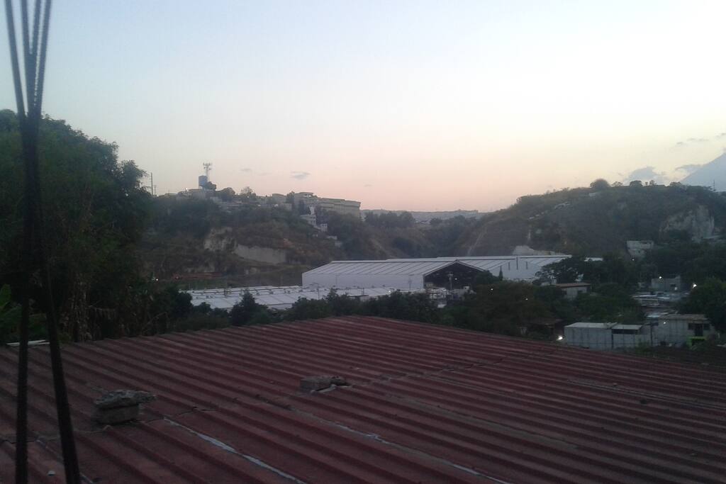 un atardecer