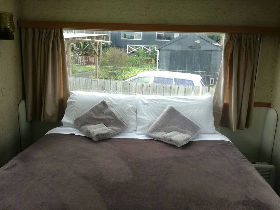 Queen bed