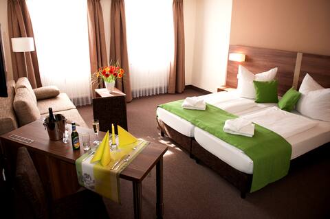 Triple room "Superior" (Hotel Adler, Eichstätt)