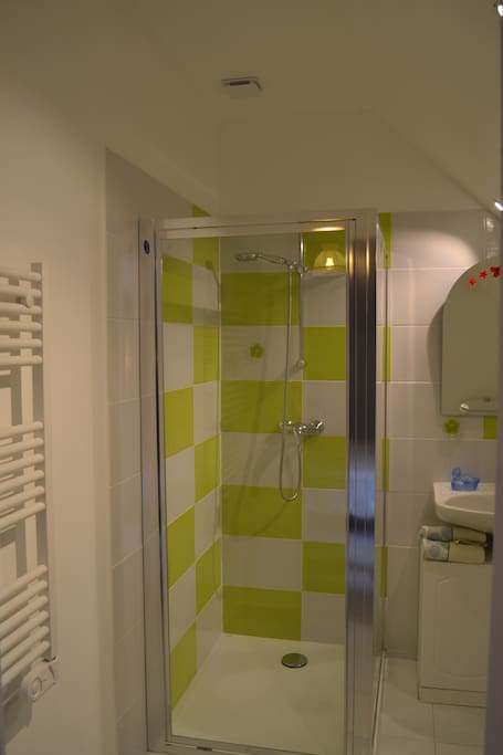 douche spacieuse
