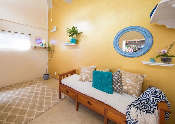Lotus Garden Botanica Apartment Hilo Accommodation - Hilo, HI
