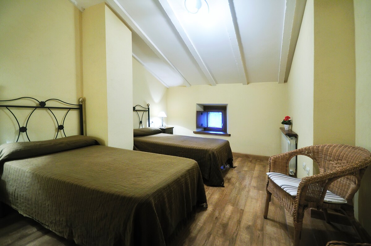 საძინებელი 3