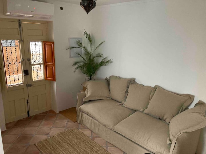 "Casa Millantú": Cosy House With Rooftop Jacuzzi - Cómpeta