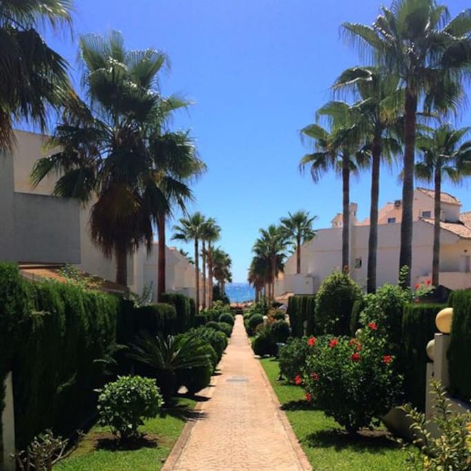 Way to the best sandy beach. No street in between