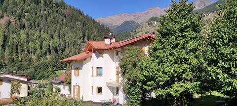 Fantastic Casa Green in Stelvio National Park