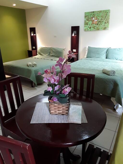 Dinning table with 4 chairs