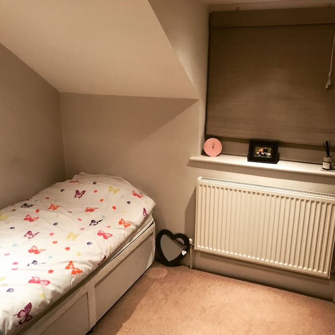 Single Bedroom