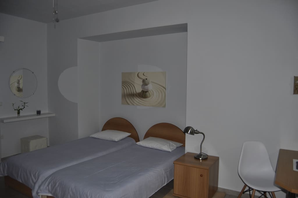 Two large single beds that can be combined to a very large double