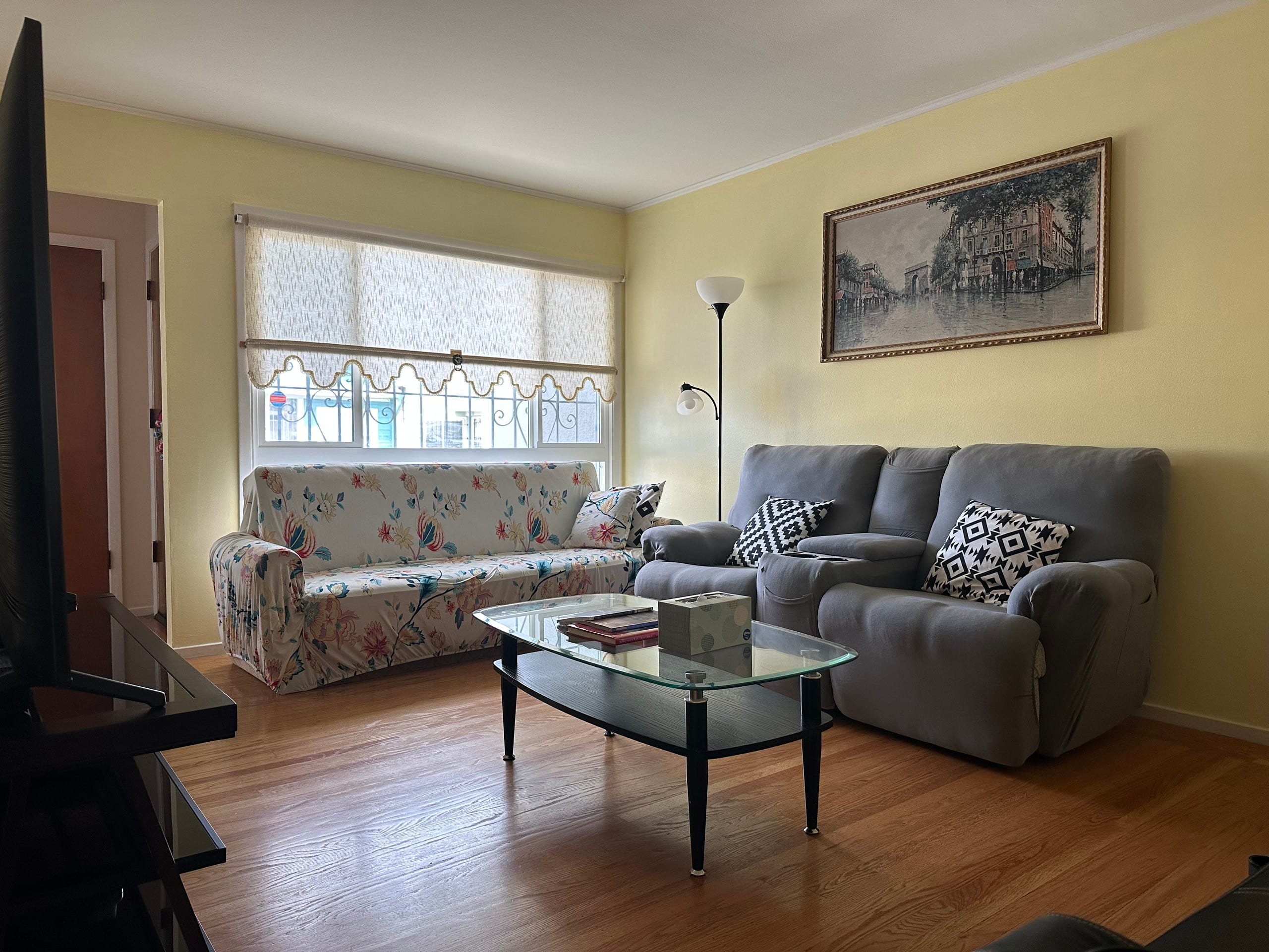 Home in San Francisco · ★4.92 · 2 bedrooms · 3 beds · 1 bath - Image 4