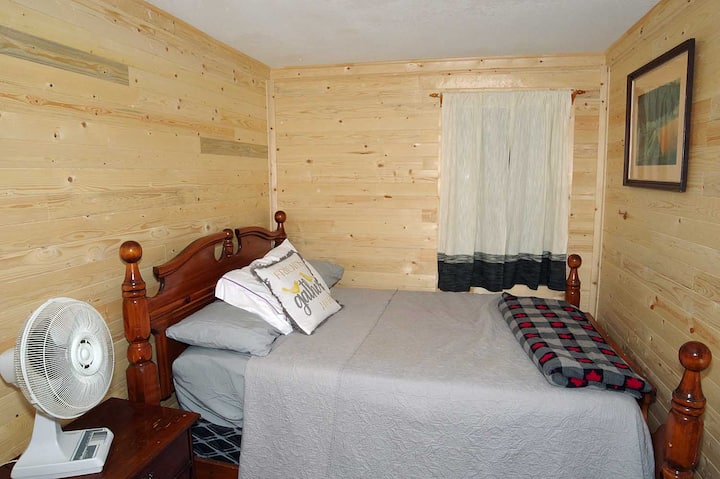 Dormitorio #1 Cama doble para dos.