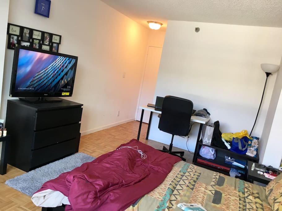 TV and working desk available