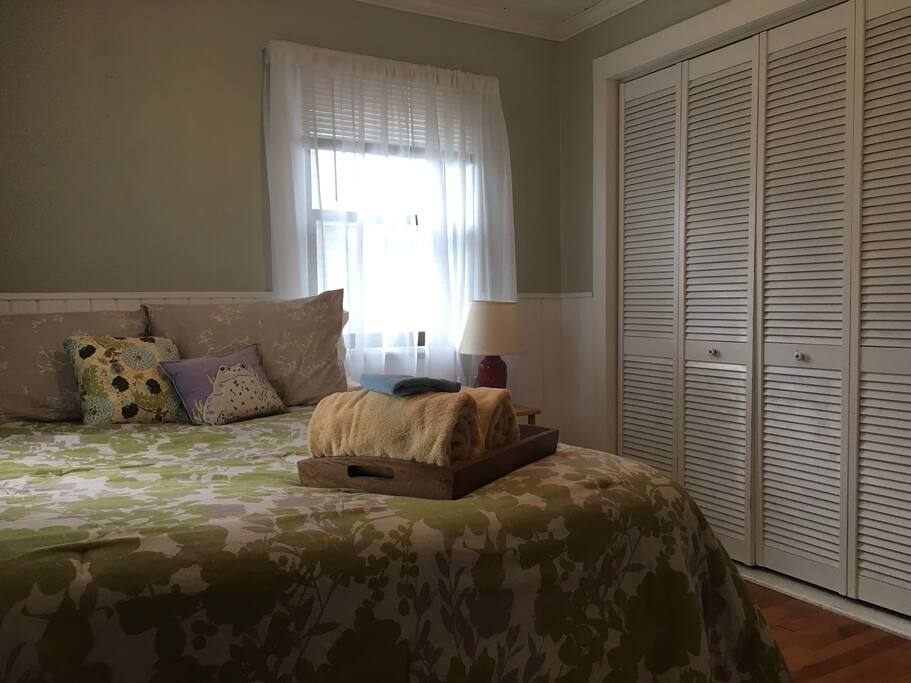 First bedroom, available for reservations with 2 or fewer guests