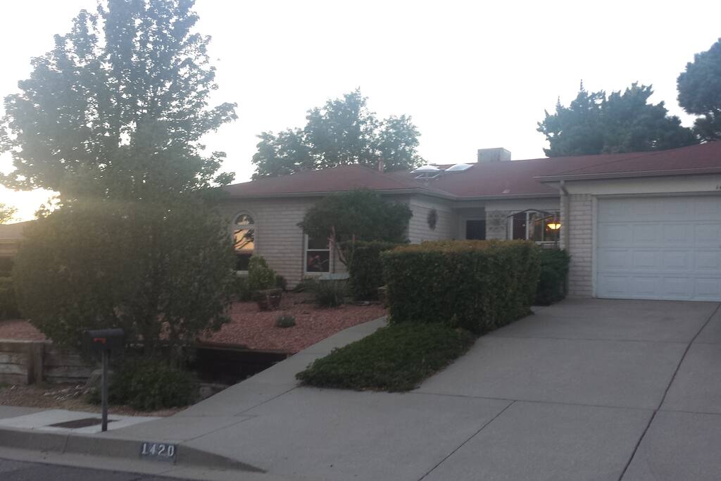 Nice neighborhood!