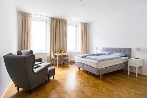 Popular Airbnb listing: The Little Pleasures in Neubau