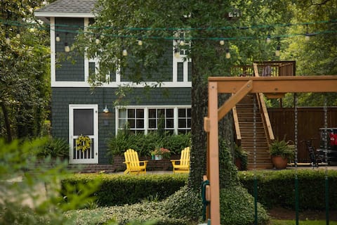 Mallorie's Cottage! Rated Top 1% in the World!