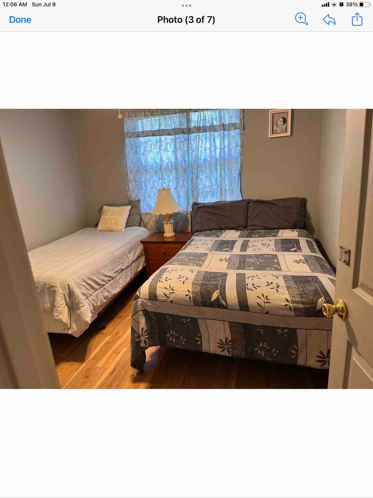 Izba s jednolôžkovou a dvojlôžkovou posteľou