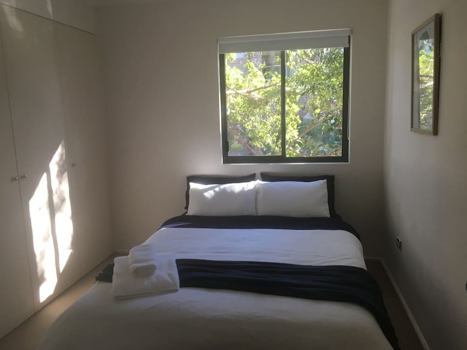 Comfy Queen bed with new and clean sheets