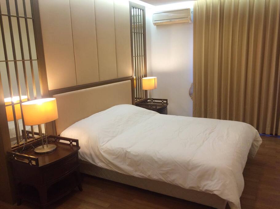 Very nice bedroom, two closests (with mirrors on doors) and make-up desk with mirror. Balcony assessible.