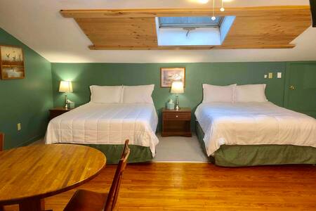 Spacious Pocono Loft,  Private Close to Everything