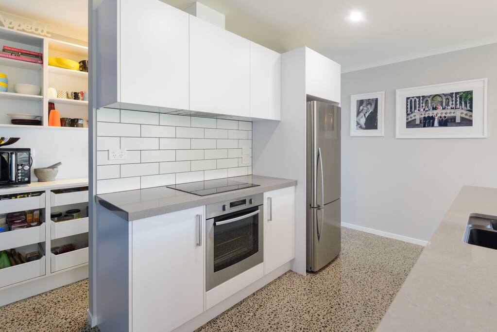 Kitchen & Scullery