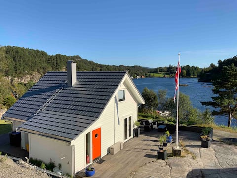 Hidden gem by the sea - close to Bergen