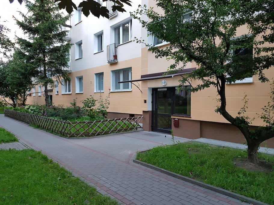Entrance to the apartment block, after renovation (August 2016).