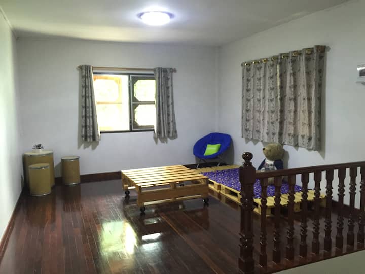 Cozy And Spacious Home For Family And Group - Kanchanaburi