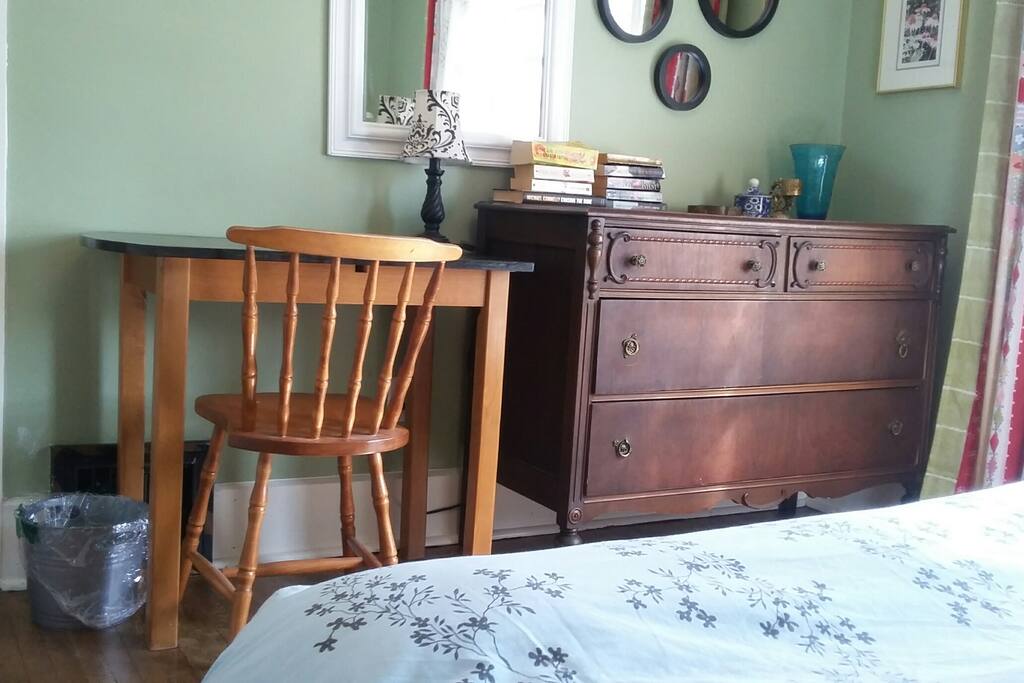 Desk & Check of Drawers