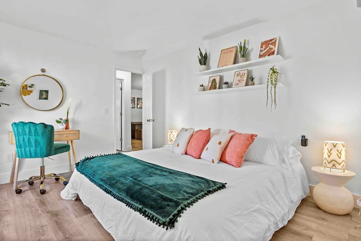 חדר שינה 3 - חדר קינג עם חלל עבודה. 