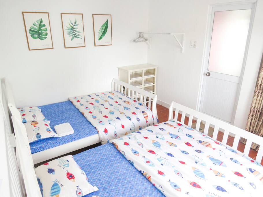 Room with 2 beds