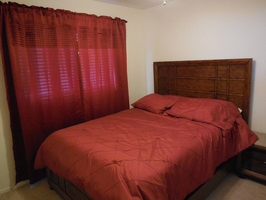 queen bed