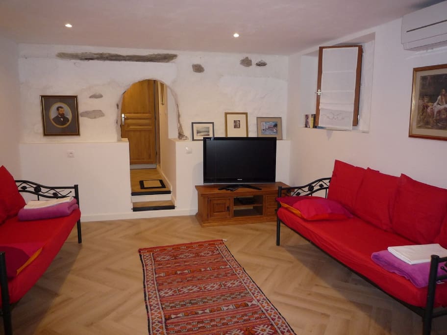 Living Room with TV & desk