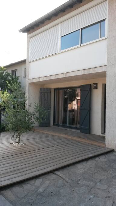 façade côté rue
