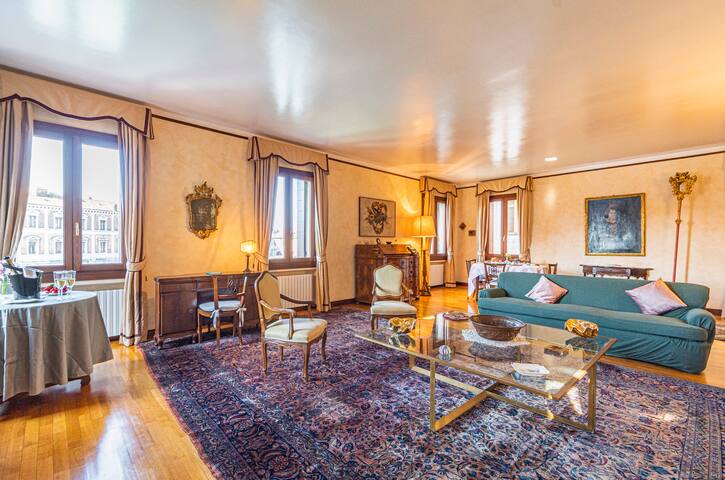 Ca’ Pellegrini Luxury Grand Canal gallery image 3