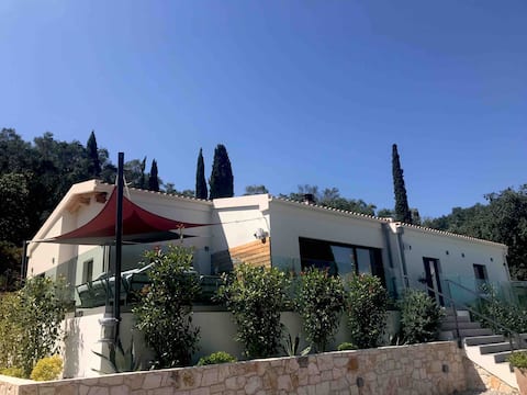 Corfu, Villa Coco , a friendly place