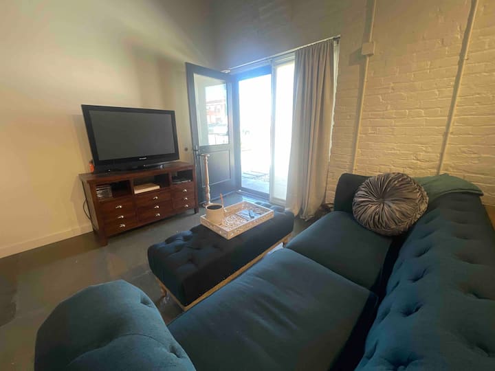 Modern 1-bedroom Next To Brewery - Roanoke