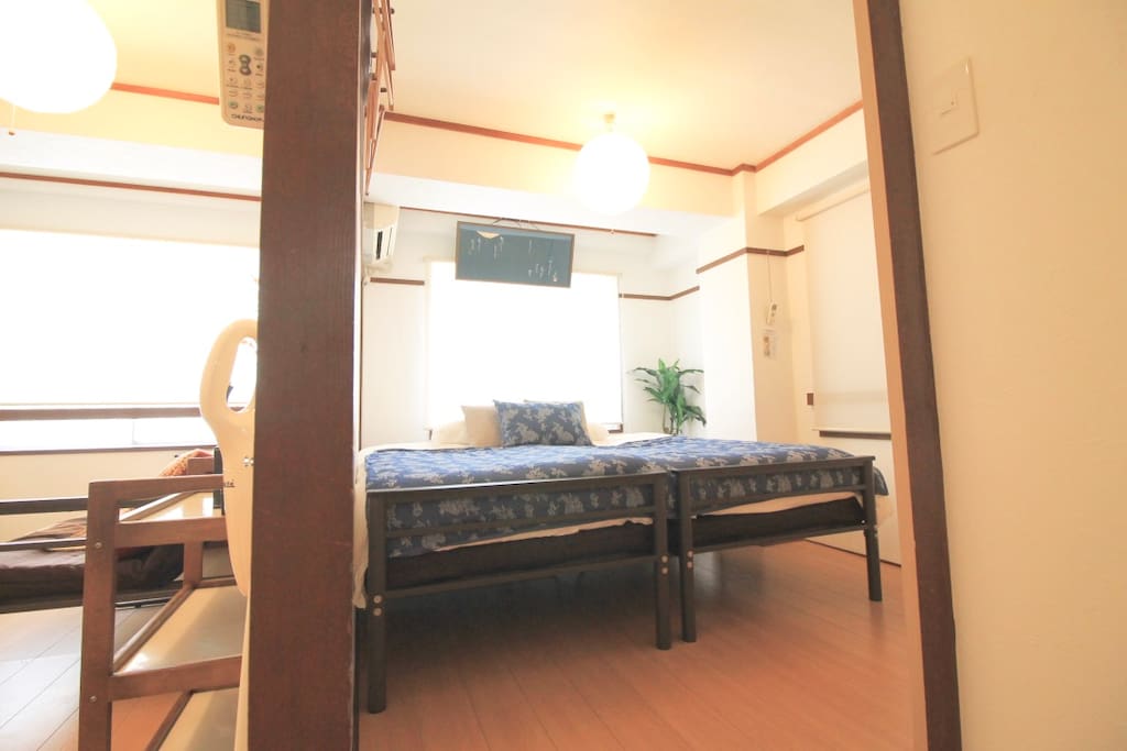 2 singal size bed with very thin mattress