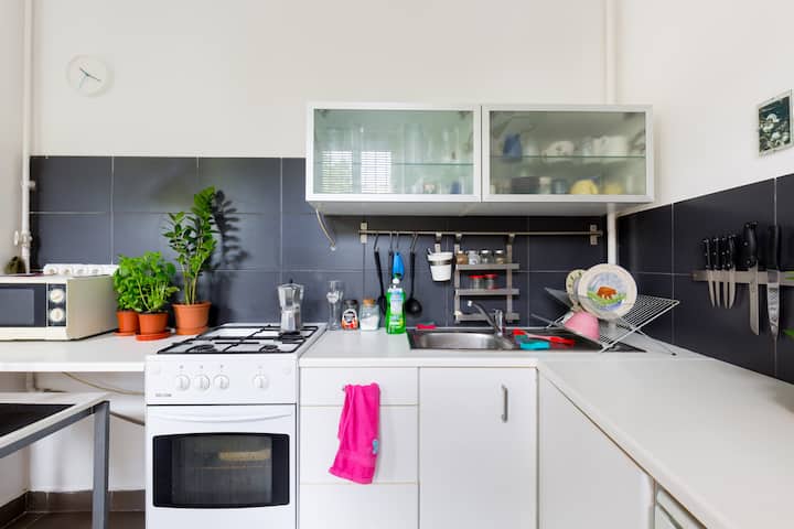 Downtown Apartment In The Happening Part Of Town - Budapest