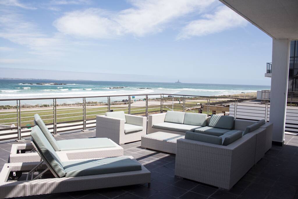 The deck, looking out over Table Bay, Robben Island and views of Table Mountain