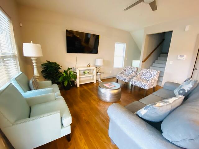 ▷No.2◁ OSU Med Center, Downtown, Short North, etc. gallery image 5