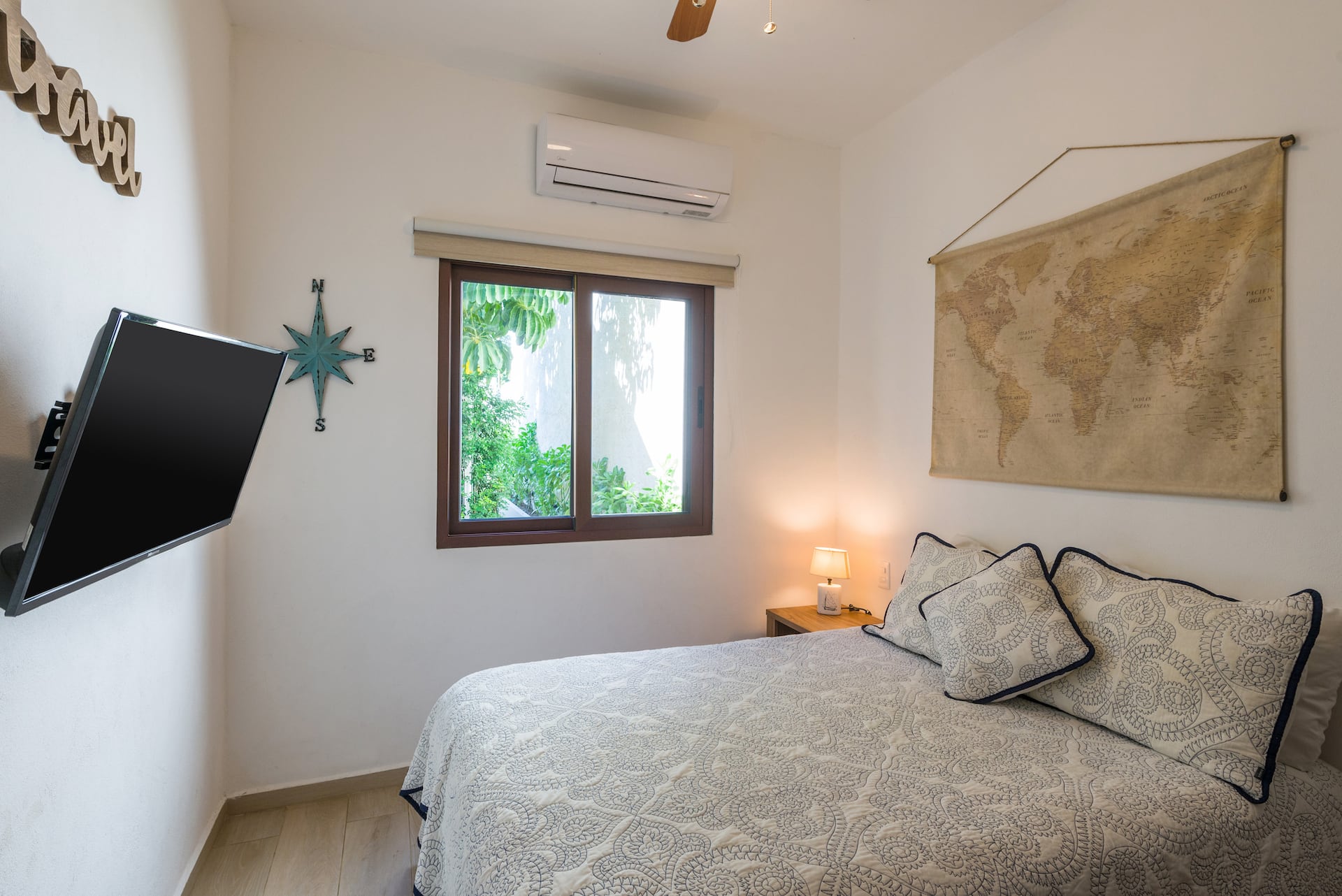 Private Suite #1, Separate Access, Downtown