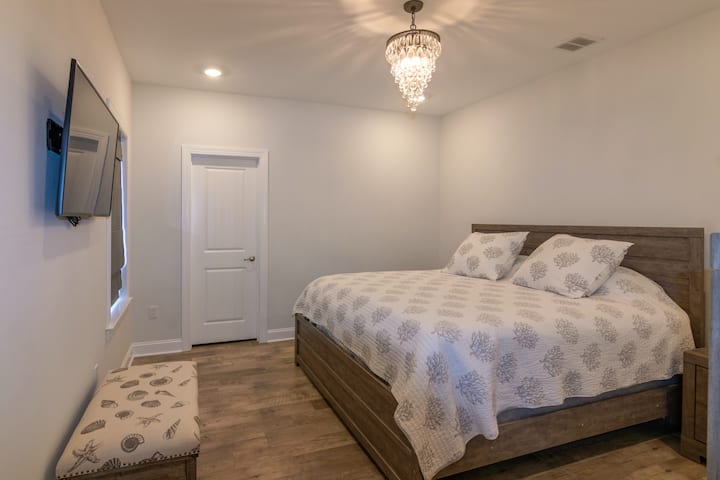 2nd floor Master Suite with King sized bed and Smart TV. (Bedroom 1)