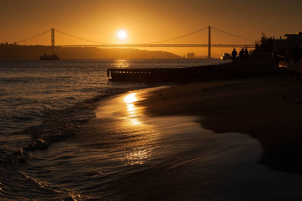 View from Terreiro do Paço (just 10minutes walking from the house)