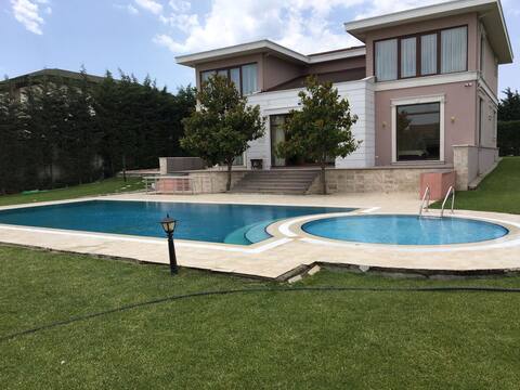 Villa Banu