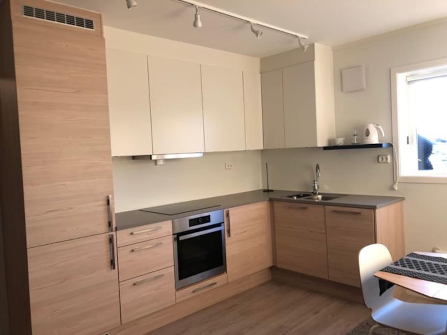 Brand new kitchen with all you need to make your own dinner.