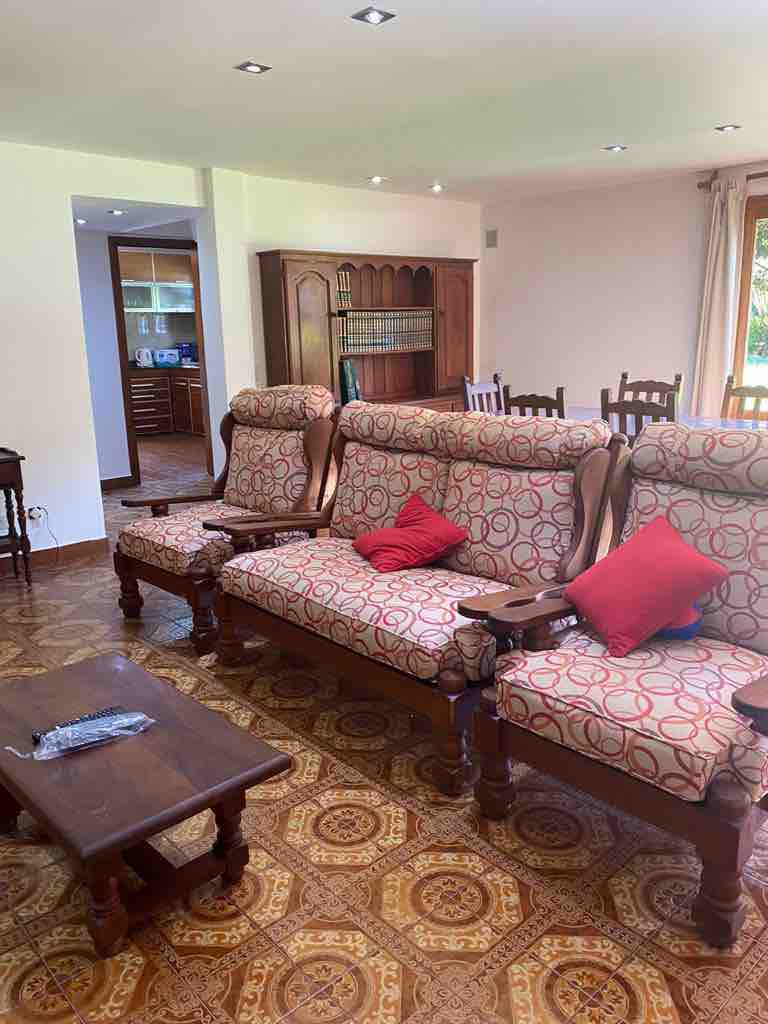 غرفة المعيشة