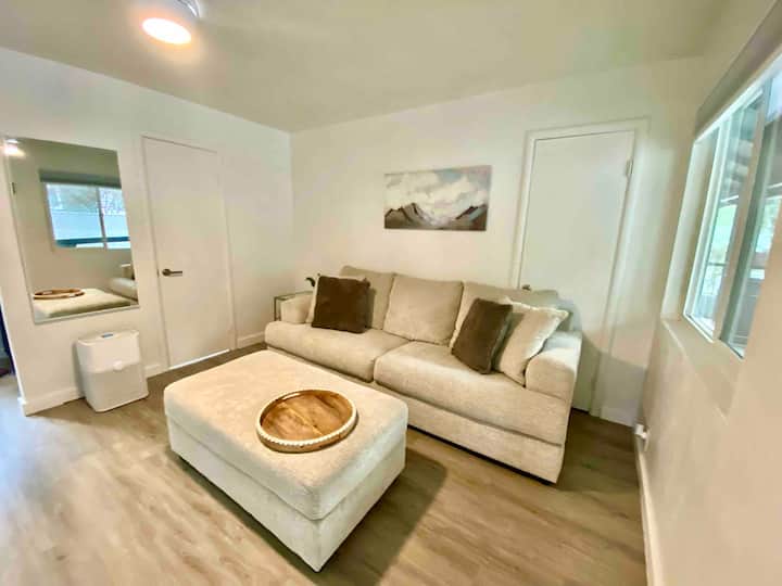 Unwind & Walk to Waterfalls Condominiums for Rent in Dunsmuir